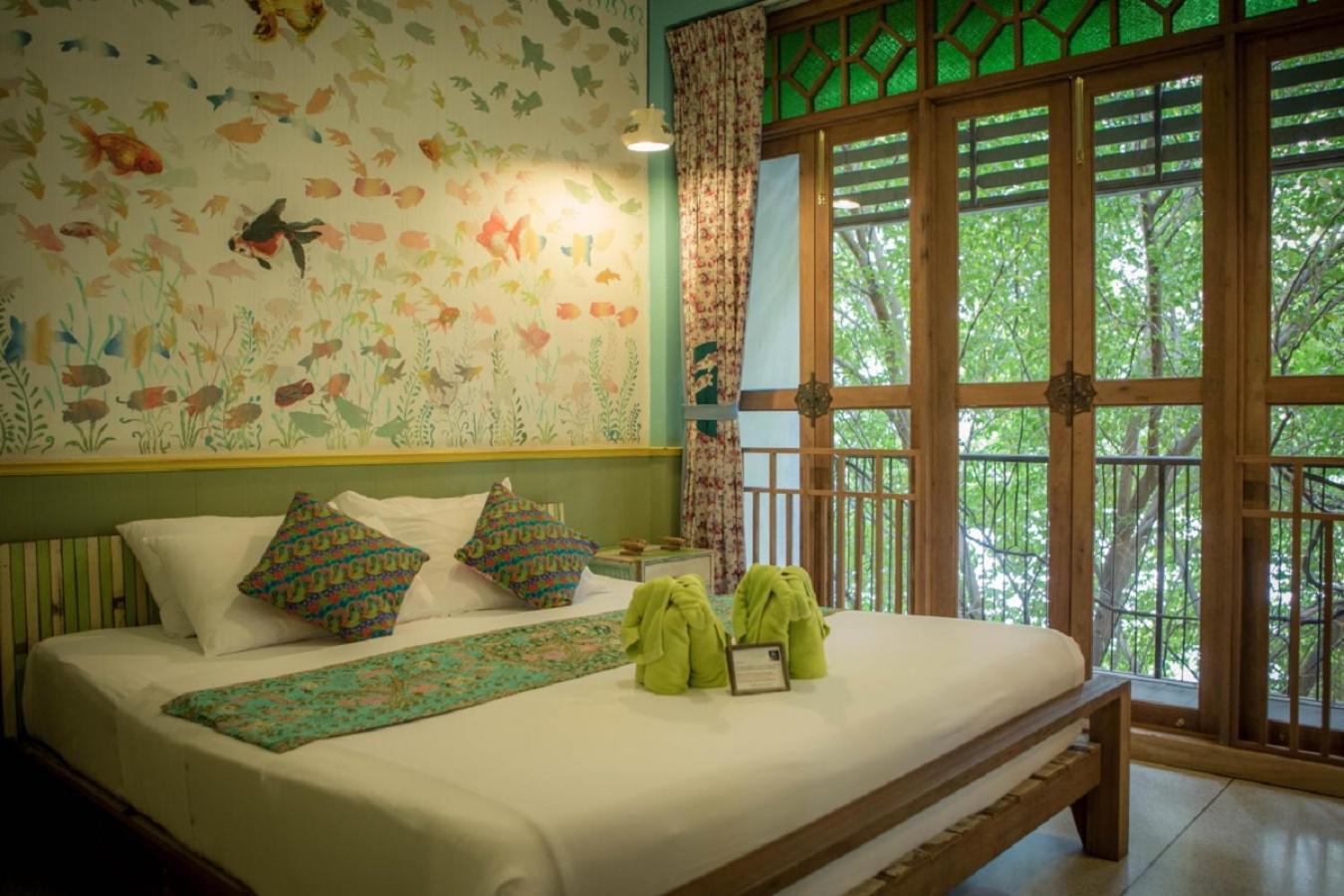 Phranakorn-Nornlen Hotel Bangkok Bagian luar foto