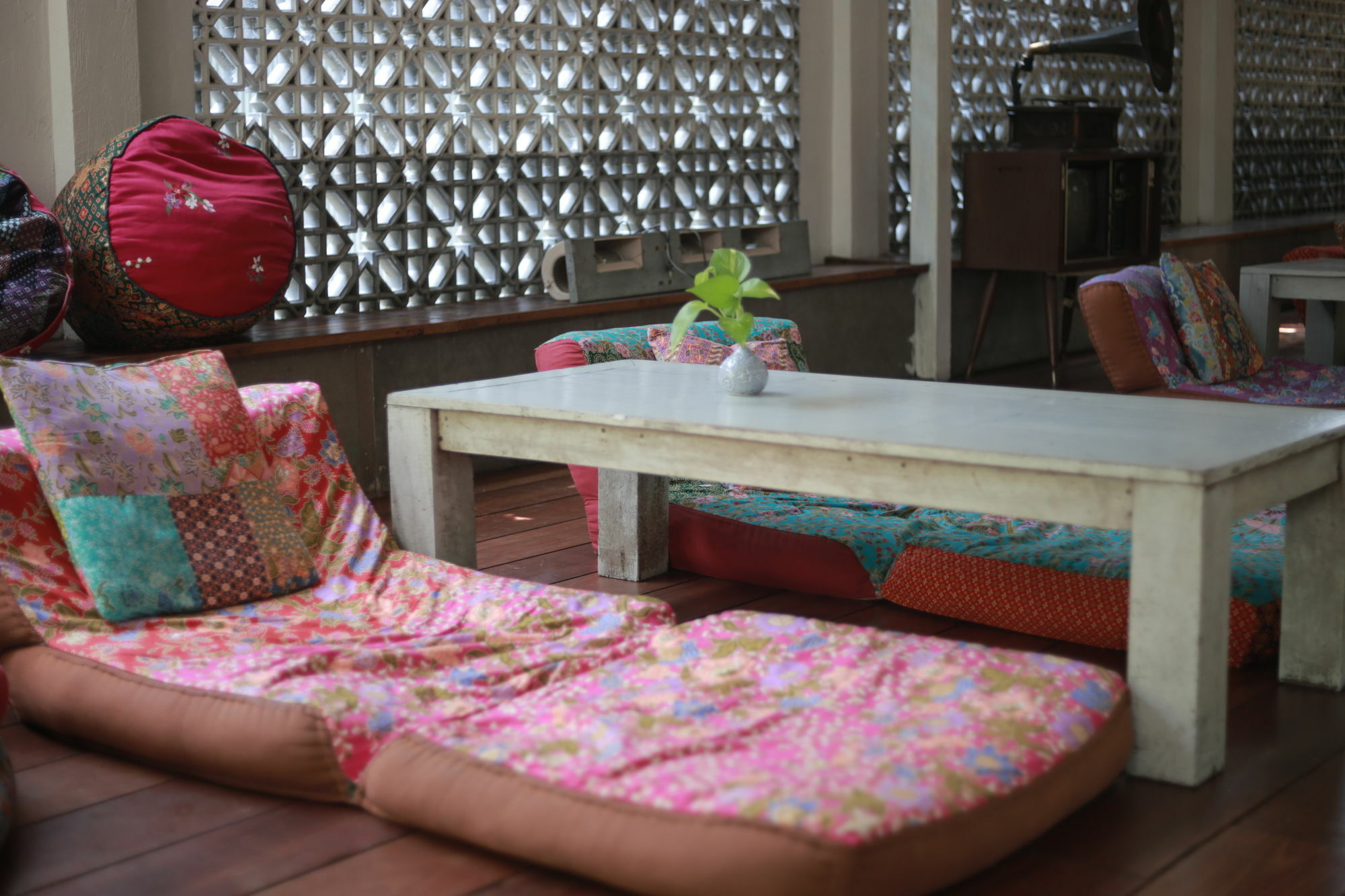 Phranakorn-Nornlen Hotel Bangkok Bagian luar foto